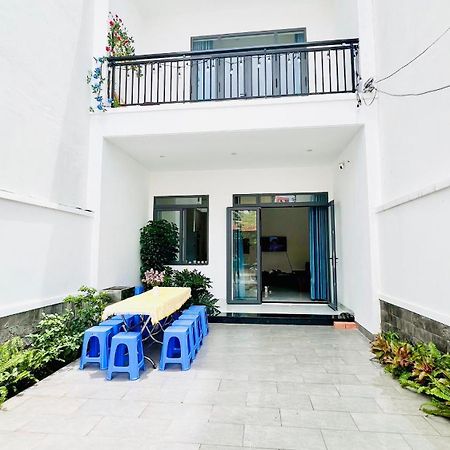 Phi Homestay 3 Room Near Sea, Center - 1988 Homestay Вунг Тау Екстериор снимка